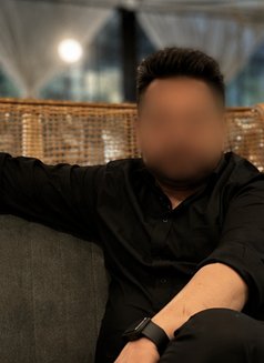 Kunal T - Masajista in Gurgaon Photo 1 of 2