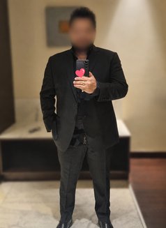 Kunal T - Masajista in Gurgaon Photo 2 of 2