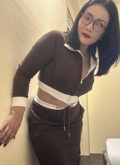 Kung - escort in Bangkok Photo 25 of 27