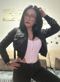 Kung - escort in Bangkok Photo 24 of 27