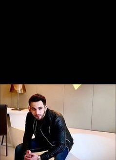 Kunz - Male escort in Gurgaon Photo 2 of 2