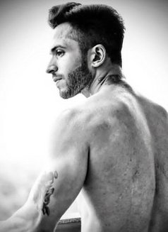 Kunz - Male escort in Gurgaon Photo 7 of 8