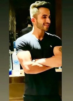Kunz - Male escort in Gurgaon Photo 8 of 8