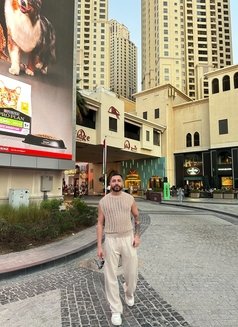 Kurdish Omer - Male escort in Bangkok Photo 4 of 8