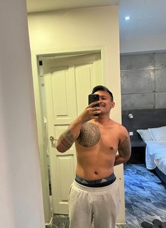 Kurniawan Best Vvip T Dick - Male escort in Jakarta Photo 6 of 6