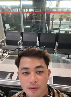 Kurt - Male escort in Manila Photo 1 of 10