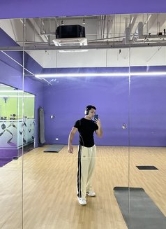 Kurt - Male escort in Manila Photo 10 of 10