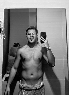 Kurt - Acompañantes masculino in Manila Photo 6 of 9