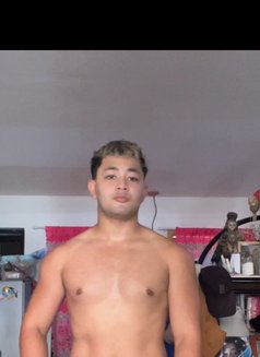 Kurt - Acompañantes masculino in Manila Photo 7 of 9