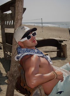 Kurt - Acompañantes masculino in Manila Photo 9 of 9