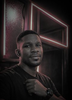 Kush Berry - Male escort in Lagos, Nigeria Photo 1 of 1