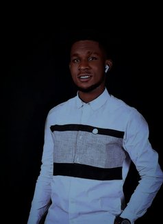 Kush Berry - Male escort in Lagos, Nigeria Photo 3 of 3