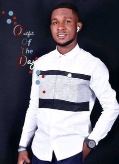 Kush Berry - Male escort in Lagos, Nigeria Photo 2 of 2