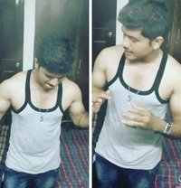 Kusha Gowda - Acompañantes masculino in Bangalore