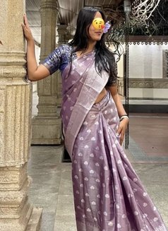 Kushali - puta in Bangalore Photo 7 of 8