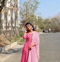 KushbOo - escort in Bangalore