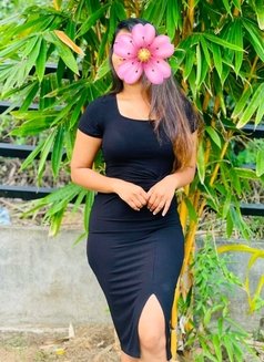 Kushi Cam show - escort in Colombo Photo 9 of 12