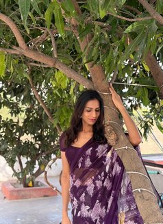 Kushi Reddy Shemale - Transsexual escort in Hyderabad Photo 7 of 8