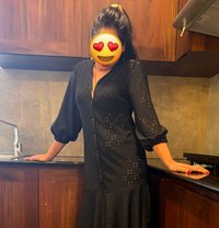 Kushi - escort in Colombo