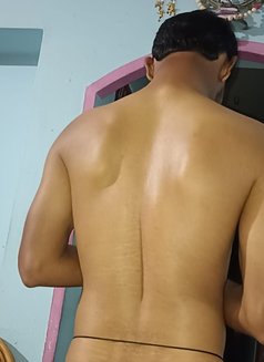 Kushshal - Acompañantes masculino in Bangalore Photo 2 of 2