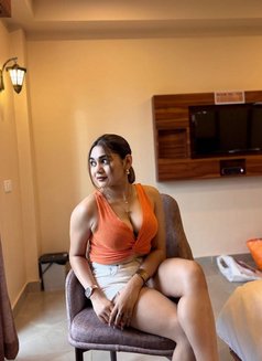 Kusum - escort in Hyderabad Photo 4 of 4
