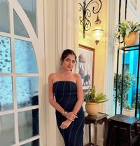 Kusum - escort in Kochi