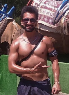 Kuzey Çelik - Male escort in İstanbul Photo 6 of 9