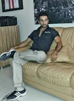 Kuzey Çelik - Male escort in İstanbul Photo 7 of 9