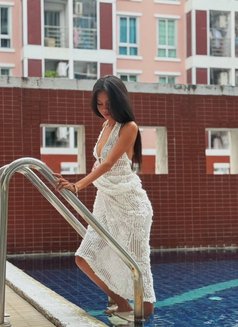 Kwan - puta in Bangkok Photo 1 of 8