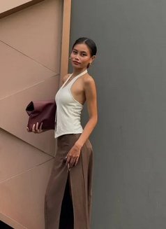 Kwan - escort in Bangkok Photo 5 of 11