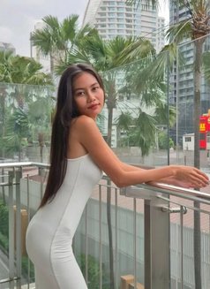 Kwan - escort in Bangkok Photo 6 of 11