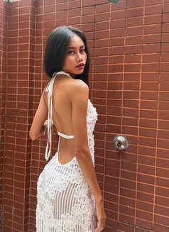Kwan - escort in Bangkok Photo 9 of 11