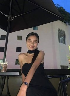 Kwan - escort in Bangkok Photo 8 of 10