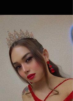 Kween G - Transsexual escort in Ras al-Khaimah Photo 5 of 10