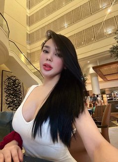 Kwon Eunbi - escort in Dubai Photo 6 of 8