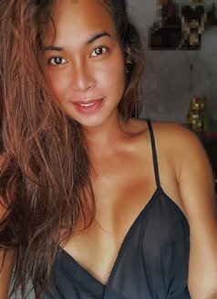 Ky Jell - Transsexual escort in Manila Photo 22 of 23