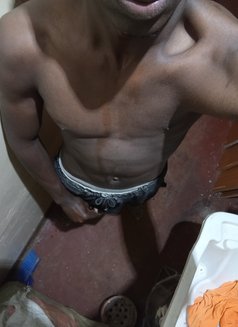 Kyan - Acompañantes masculino in Nairobi Photo 1 of 6