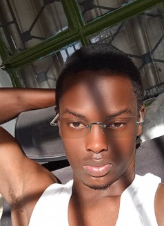 Kyan - Acompañantes masculino in Nairobi Photo 5 of 6