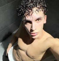 OF: Kiian_88 - Male escort in Dubai