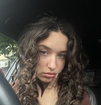 Kyla - escort in Maldives