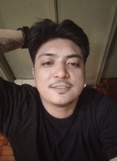 Kyle Austin Massuer - Male escort in Manila Photo 22 of 30