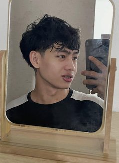 Kyle - Male escort in Jeddah Photo 1 of 1