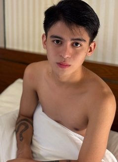 Kyle Gray TWINKS - Male escort in Bangkok Photo 6 of 9