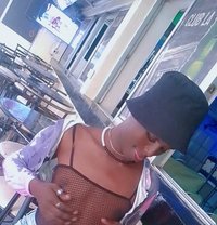 Kyle - Transsexual escort in Nairobi