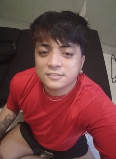 Kyle Massuer - Male escort in Makati City Photo 13 of 30