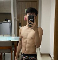 Kyler - Male escort in Manila
