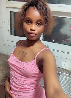 Kylie Afro Mistress in Dubai - puta in Ajmān Photo 2 of 2