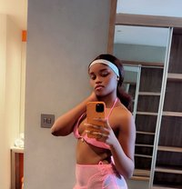 Kylie Afro Mistress in Dubai Ajman - puta in Ajmān