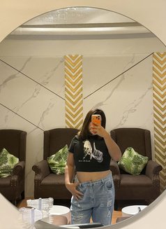 Kylie (Camshow, meet, contents HD) - puta in Manila Photo 3 of 4