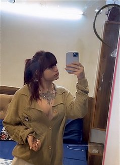 Kylie Chaudhary - Transsexual escort in Gurgaon Photo 8 of 11